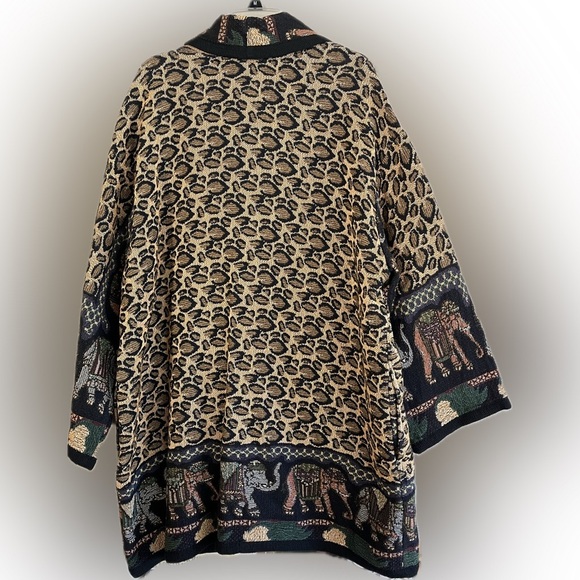 It’s Outta the Bag Y2K 1990’s Long Tapestry Cardigan Wooden Buttons Pockets, 1X - Picture 2 of 10